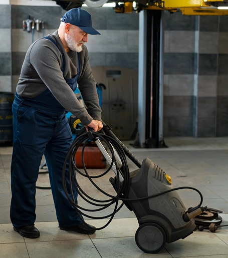 Specialized floor cleaning services in Richmond, ideal for hardwood, vinyl, and tile.